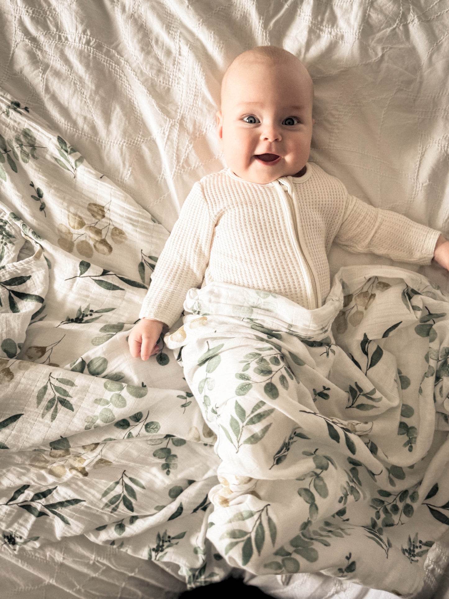 MUSSELIN XL SCHMUSETUCH - eucalyptus (120x120 cm)