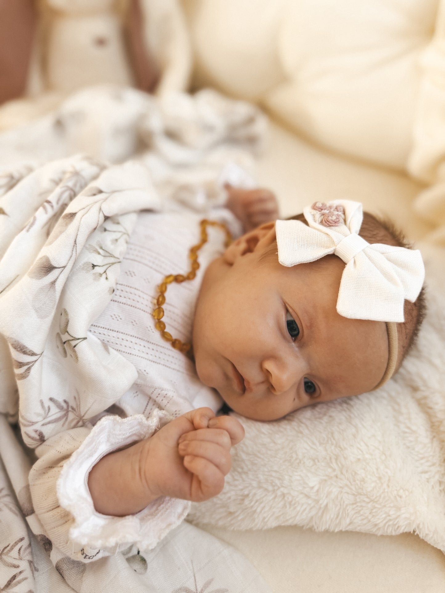 Bernstein-Baby-Halskette, oval, Honig - handgefertigt