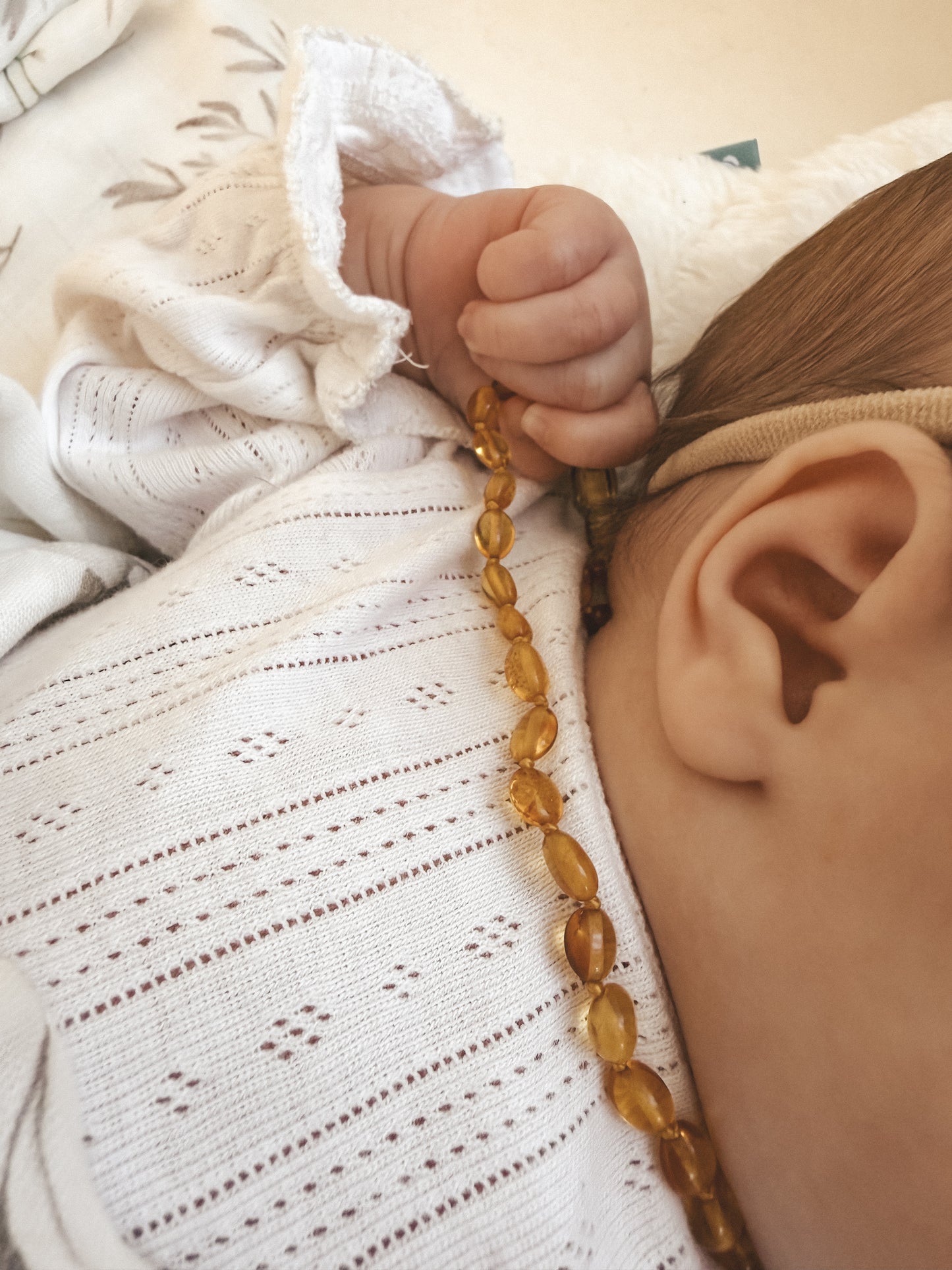 Bernstein-Baby-Halskette, oval, Honig - handgefertigt
