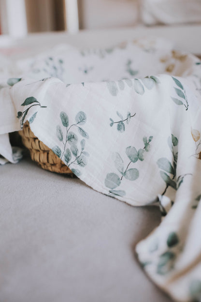 MUSSELIN XL SCHMUSETUCH - eucalyptus (120x120 cm)